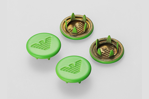 松记为Armani品牌定制的金属纽扣案例