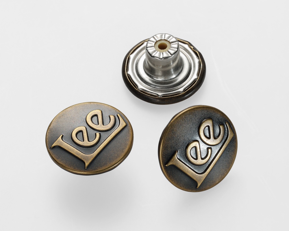 金属纽扣定制,金属纽扣定制厂家,金属纽扣源头厂家如何实现量产的快速响应